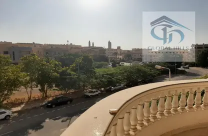 شقة - 3 غرف نوم - 3 حمامات للبيع في حى جنوب الاكايمية - مدينة القاهرة الجديدة - القاهرة