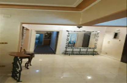 شقة - 3 غرف نوم - 2 حمامات للايجار في شارع عمار بن ياسر - ميدان الحجاز - النزهة - القاهرة