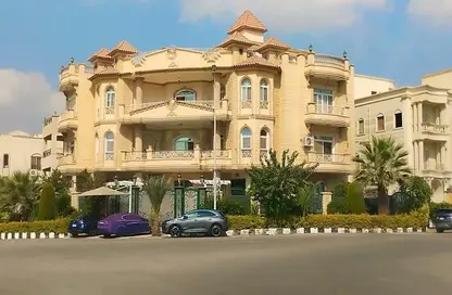 شقة - 3 غرف نوم - 2 حمامات للايجار في البنفسج 6 - البنفسج - مدينة القاهرة الجديدة - القاهرة
