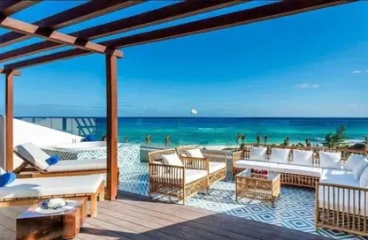 Chalet - 3 Bedrooms - 2 Bathrooms for sale in Seashore - Ras Al Hekma - North Coast
