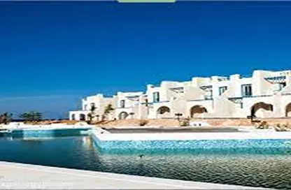 Chalet - 3 Bedrooms - 2 Bathrooms for sale in Mountain View - Ras Al Hekma - North Coast