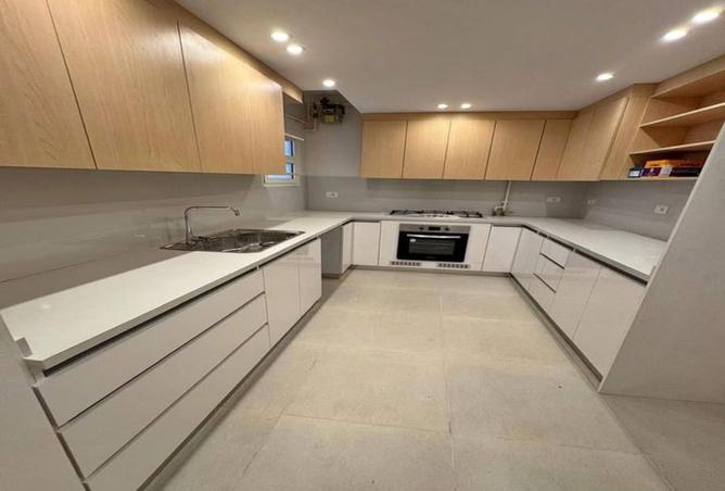 8424762 - Property Image 2