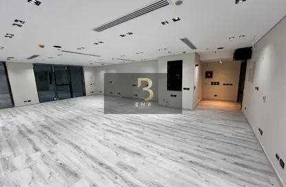Office Space - Studio - 2 Bathrooms for rent in Hyde Park - 5th Settlement Compounds - The 5th Settlement - New Cairo City - Cairo