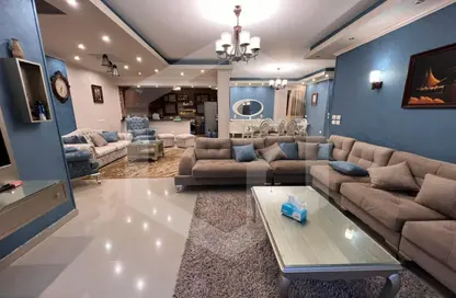 دوبلكس - 3 غرف نوم - 4 حمامات للايجار في كازا - كمبوندات الشيخ زايد - الشيخ زايد - الجيزة