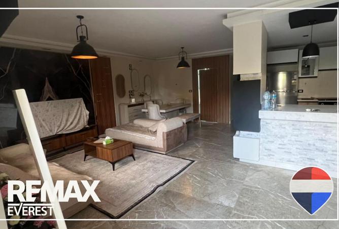 8383590 - Property Image 2