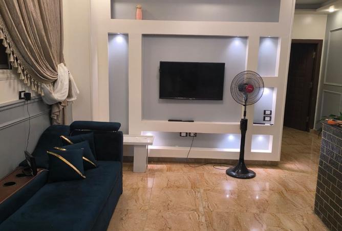 8301332 - Property Image 2