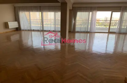 Apartment - 3 Bedrooms - 3 Bathrooms for rent in Mohamed Mazhar St. - Zamalek - Cairo