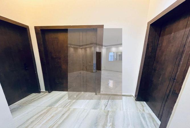 8281724 - Property Image 2