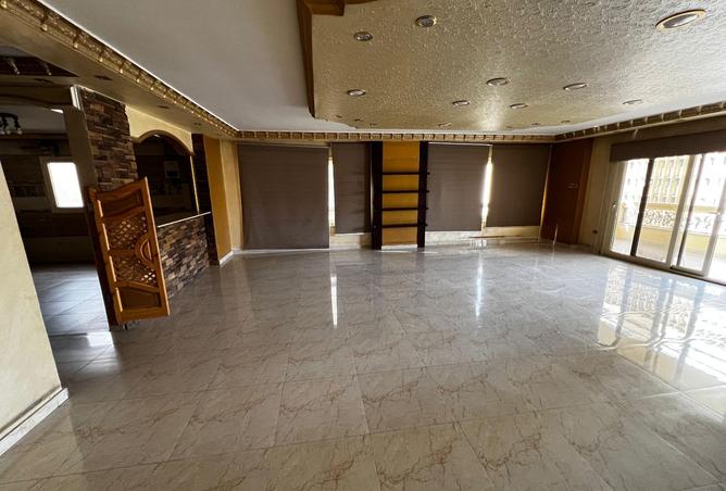 8259644 - Property Image 2