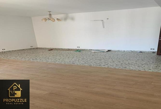 8306819 - Property Image 2