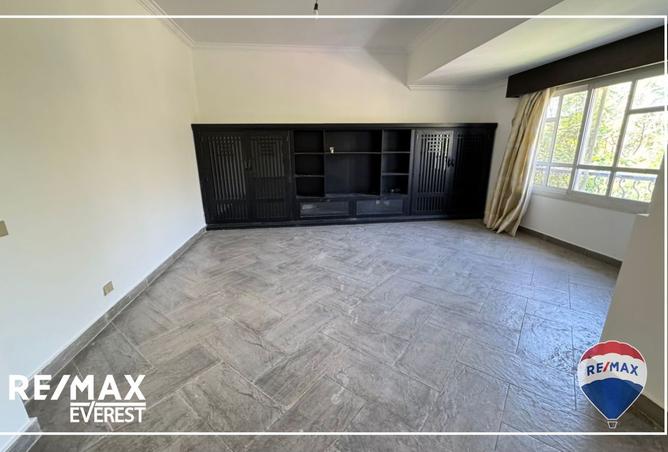 8145389 - Property Image 3