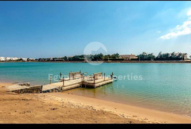 8019970 - Property Image 2