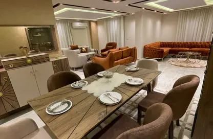 Apartment - 3 Bedrooms - 3 Bathrooms for rent in Al Senaa St. - 1st Zone - Nasr City - Cairo