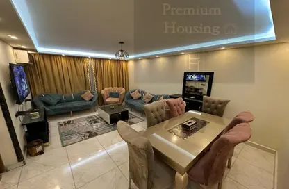 Apartment - 2 Bedrooms - 1 Bathroom for rent in Lebanon Square - Mohandessin - Giza