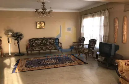 شقة - 2 غرف نوم - 2 حمامات للبيع في الشطر الثالث - زهراء المعادي - حي المعادي - القاهرة
