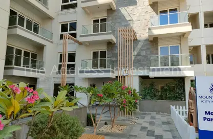 Apartment - 3 Bedrooms - 2 Bathrooms for sale in Mountain View iCity - 5th Settlement Compounds - The 5th Settlement - New Cairo City - Cairo