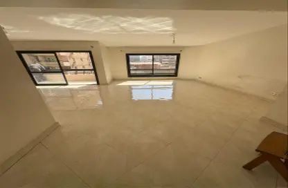 Apartment - 3 Bedrooms - 2 Bathrooms for sale in Kabol St. - 6th Zone - Nasr City - Cairo