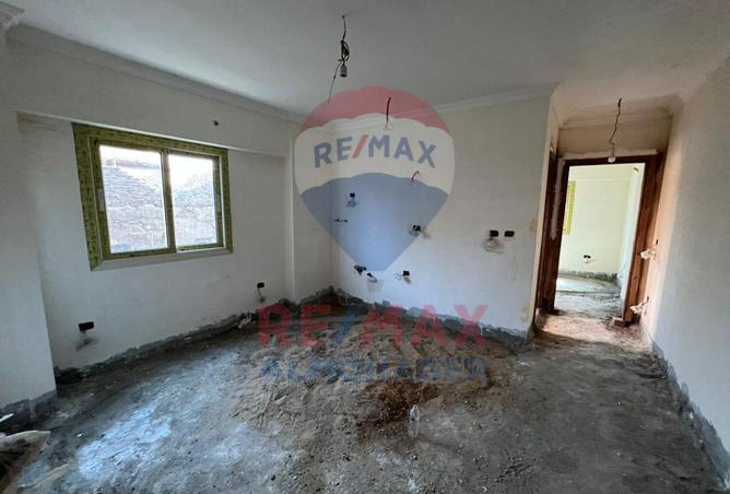 8453180 - Property Image 2