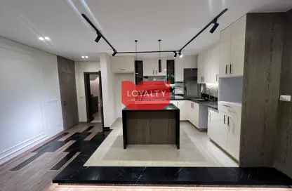Apartment - 3 Bedrooms - 3 Bathrooms for sale in Eastown - 5th Settlement Compounds - The 5th Settlement - New Cairo City - Cairo