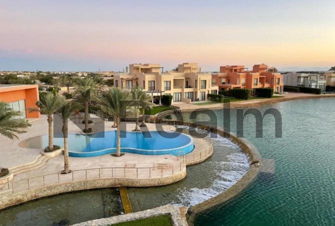 8239067 - Property Image 3