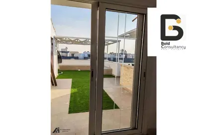Penthouse - 3 Bedrooms - 2 Bathrooms for sale in Mountain View Hyde Park - 5th Settlement Compounds - The 5th Settlement - New Cairo City - Cairo