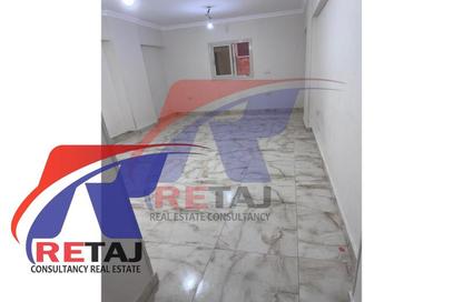 Apartment - 3 Bedrooms - 2 Bathrooms for sale in Street 10 - Al Waha City - 10th District - Nasr City - Cairo