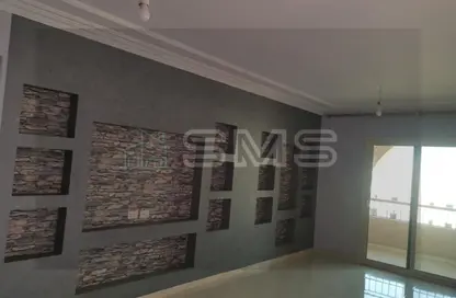 Apartment - 3 Bedrooms - 2 Bathrooms for rent in North Lotus - El Lotus - New Cairo City - Cairo
