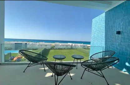 Chalet - 2 Bedrooms - 2 Bathrooms for sale in Salt - Ras Al Hekma - North Coast