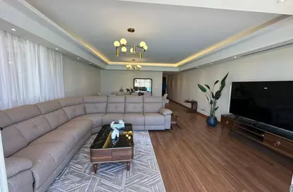 Apartment - 4 Bedrooms - 4 Bathrooms for sale in Joulz - Cairo Alexandria Desert Road - 6 October City - Giza
