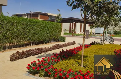 شقة - 2 غرف نوم - 2 حمامات للبيع في مون ريزيدنس - فيفث سكوير - التجمع الخامس - مدينة القاهرة الجديدة - القاهرة