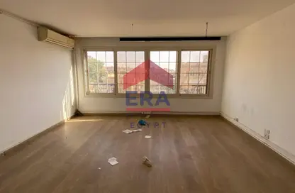 Office Space - Studio - 2 Bathrooms for rent in Degla Square - Degla - Hay El Maadi - Cairo