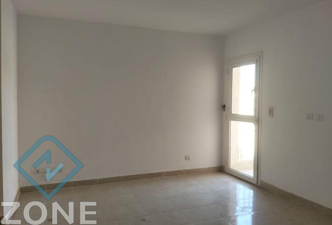 8110583 - Property Image 2