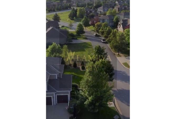 8186527 - Property Image 2