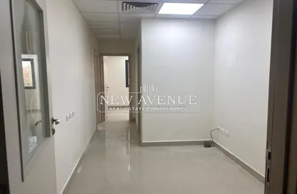 Clinic - Studio - 1 Bathroom for sale in Cairo Medical Center CMC - North Teseen St. - The 5th Settlement - New Cairo City - Cairo