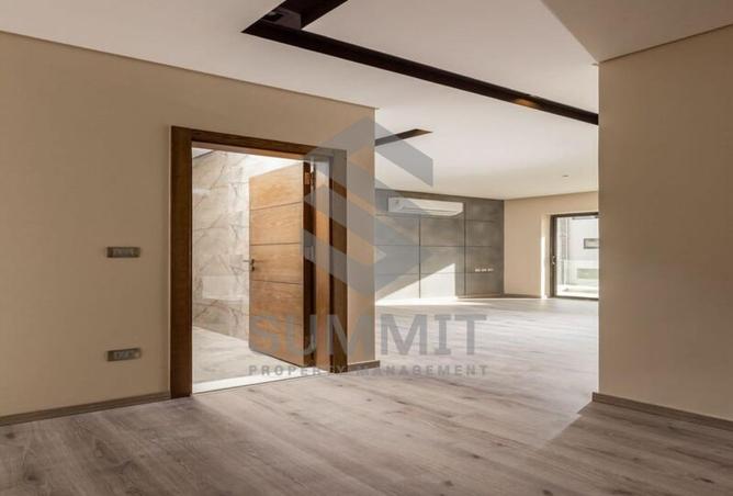 8142739 - Property Image 3