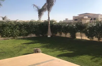 Villa - 5 Bedrooms - 5 Bathrooms for sale in Royal City - Sheikh Zayed Compounds - Sheikh Zayed City - Giza