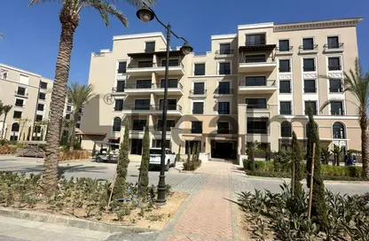 Apartment - 2 Bedrooms - 1 Bathroom for sale in Village West - Sheikh Zayed Compounds - Sheikh Zayed City - Giza