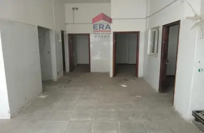 Factory - Studio - 2 Bathrooms for rent in New Cairo Centre - North Teseen St. - The 5th Settlement - New Cairo City - Cairo
