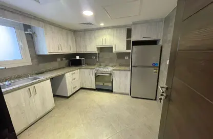 Apartment - 3 Bedrooms - 3 Bathrooms for rent in New Giza - Cairo Alexandria Desert Road - 6 October City - Giza