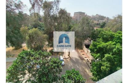Apartment - 3 Bedrooms - 3 Bathrooms for sale in Sarayat Al Maadi - Hay El Maadi - Cairo