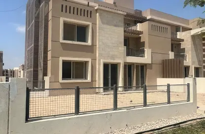 Villa - 5 Bedrooms - 6 Bathrooms for sale in Taj City - 5th Settlement Compounds - The 5th Settlement - New Cairo City - Cairo