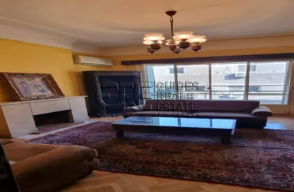 Apartment - 2 Bedrooms - 2 Bathrooms for rent in Bahgat Ali St. (Ebn Al Nabeh) - Zamalek - Cairo