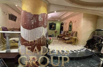 Apartment - 2 Bedrooms - 2 Bathrooms for rent in Fareed Semeika St. - El Hegaz Square - El Nozha - Cairo