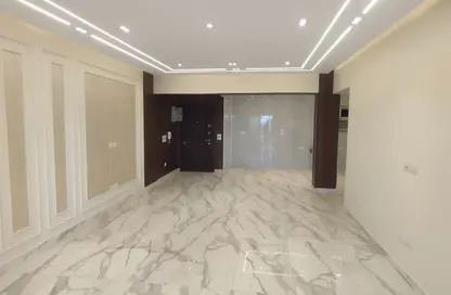 Apartment - 3 Bedrooms - 2 Bathrooms for sale in Al Khamayel city - Sheikh Zayed Compounds - Sheikh Zayed City - Giza Apartment - 3 Bedrooms - 2 Bathrooms for sale in Al Khamayel city - Sheikh Zayed Compounds - Sheikh Zayed City - Giza