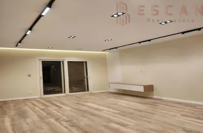 Apartment - 2 Bedrooms - 2 Bathrooms for sale in El Rehab Extension - Al Rehab - New Cairo City - Cairo