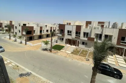 Townhouse - 4 Bedrooms - 4 Bathrooms for sale in Azzar 2 - 5th Settlement Compounds - The 5th Settlement - New Cairo City - Cairo