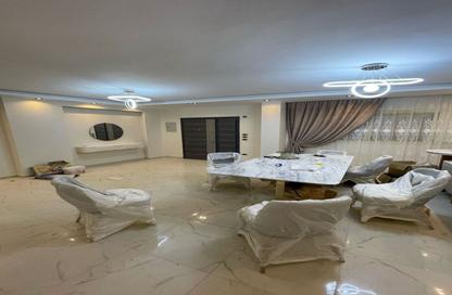Villa - 5 Bedrooms - 4 Bathrooms for sale in Palm Hills October - Cairo Alexandria Desert Road - 6 October City - Giza