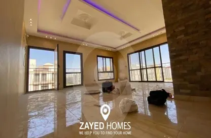 Apartment - 2 Bedrooms - 3 Bathrooms for rent in The Courtyards - Sheikh Zayed Compounds - Sheikh Zayed City - Giza
