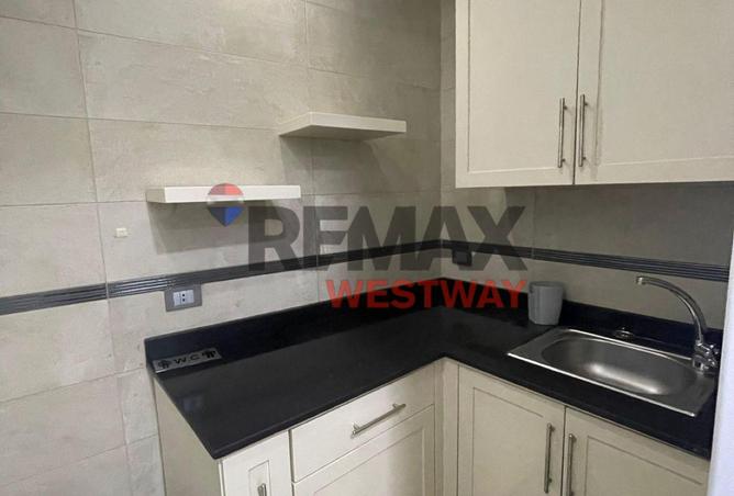 8410930 - Property Image 3