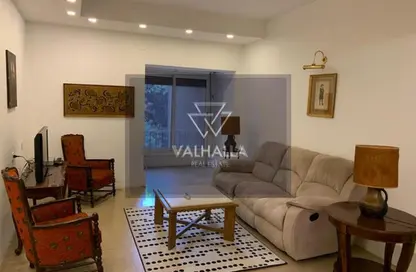 شقة - 2 غرف نوم - 2 حمامات للايجار في شارع العادل ابو بكر - الزمالك - القاهرة